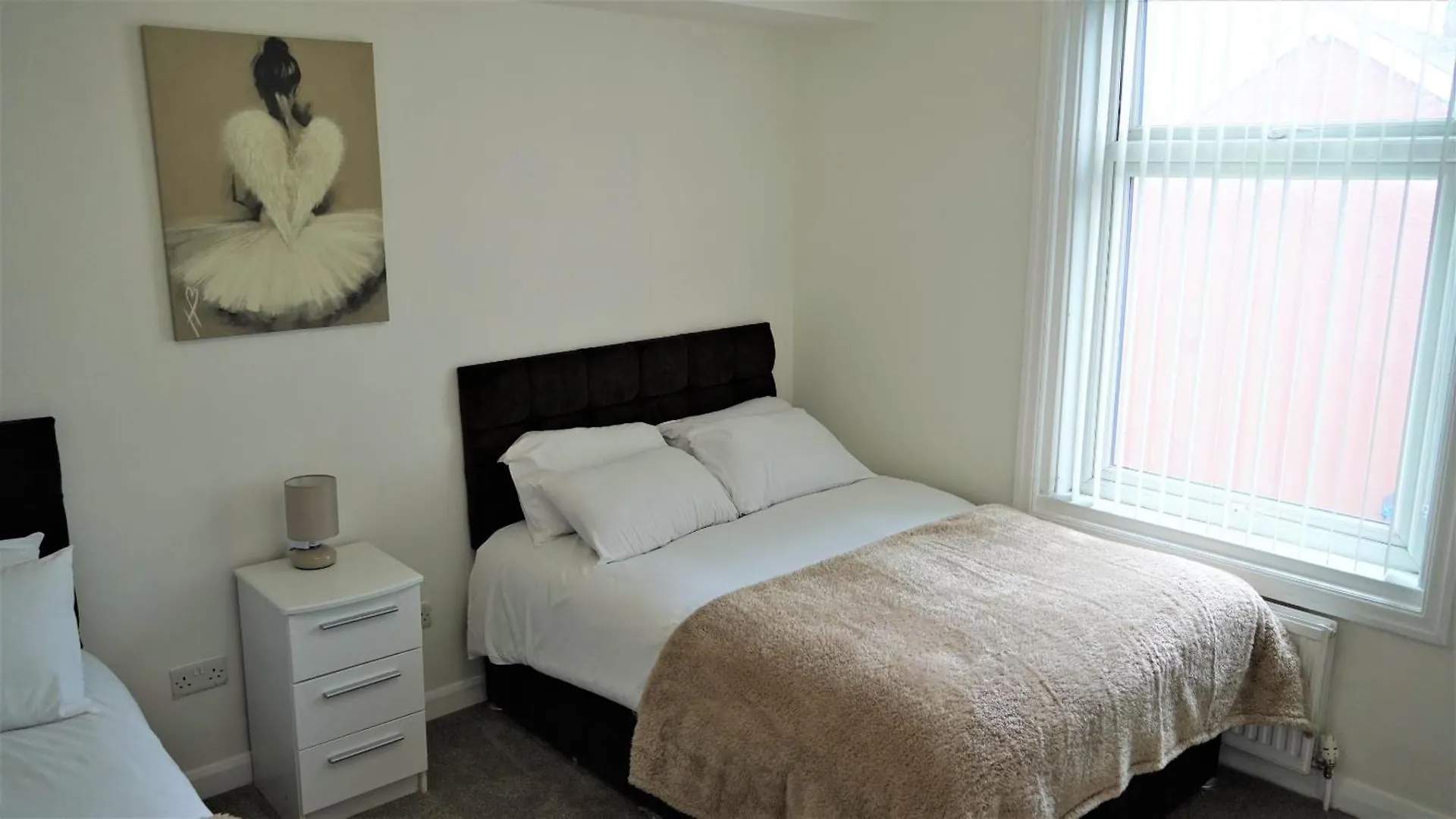 דירות לידס Copperfield House 0*,  בריטניה